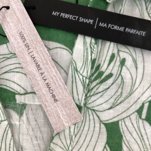 NWT Tahari linen green and white floral blouse size 1X - Picture 3 of 10
